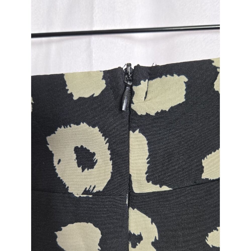 🖤5/$20🖤 Black and Cream Leopard Print Midi Skirt - Picture 5 of 8